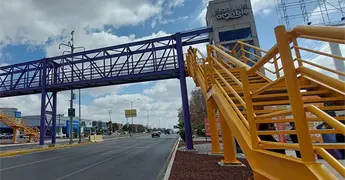 Galindo plantea modernizar puente frente a Cl&iacute;nica 45 con elevador