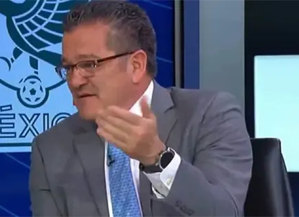 Ser&iacute;a una aberraci&oacute;n que Ochoa juegue el Mundial