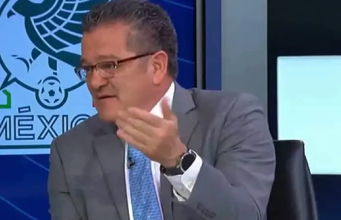 Ser&iacute;a una aberraci&oacute;n que Ochoa juegue el Mundial