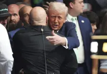 El presidente Trump asiste a evento deportivo en Miami