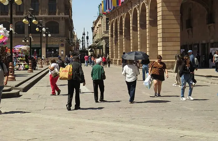 Ayuntamiento de San Luis Potosí intensifica mantenimiento en Centro Histórico