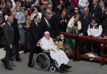 Inicia Semana Santa con el papa Francisco