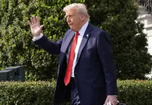 Trump firma decreto que pide a farmacéuticas bajar precio de medicinas