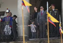 Misiones de la OEA y UE hacen señalamientos a elecciones de Ecuador pero reconocen victoria de Noboa