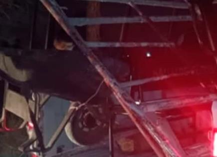 Detienen a pareja por robo a vivienda