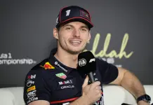 Max Verstappen relajado ante especulaciones en F1 Max Verstappen relajado ante especulaciones en F1