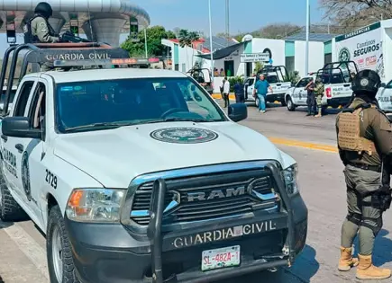 “Echan bala” en caseta de cobro en Tamasopo