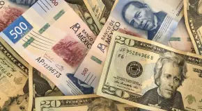 El peso continúa favorecido por el retroceso del dólar