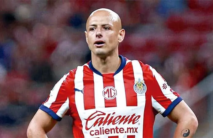 FMF abre investigación en contra de Chicharito Hernández