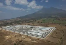 Preocupaci&oacute;n del arzobispo de El Salvador por pol&iacute;tica migratoria