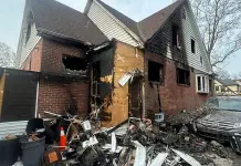 Tragedia por incendio en residencia de Queens