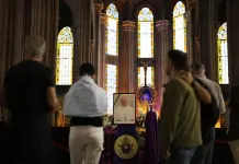Los homenajes al papa Francisco se suceden en todo el mundo tras su muerte