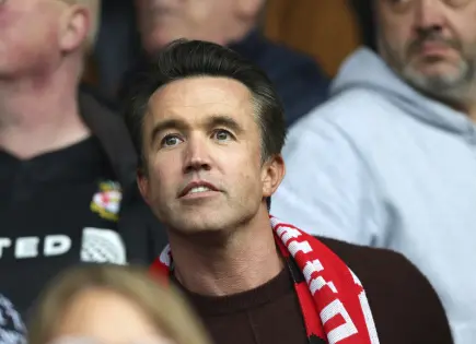 Wrexham vence a Blackpool y se acerca al ascenso
