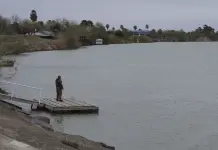 Texas sopesa gastar otros $6.500 millones en seguridad de la frontera, pese a que está en calma Texas sopesa gastar otros $6.500 millones en seguridad de la frontera, pese a que está en calma