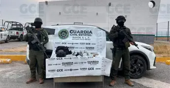 Maleantes abandonan camioneta en Rayón