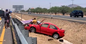 Menor pierde la vida en accidente carretero