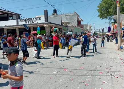 Realizan quema de chamucos Realizan quema de chamucos