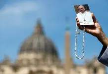 Falleció Francisco, el Papa de los humildes Falleció Francisco, el Papa de los humildes