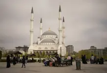 Fuerte sismo sacude Estambul, sin reportes de daños graves