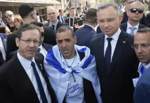 Marcha anual en Auschwitz liderada por presidentes de Polonia e Israel