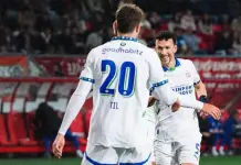 El PSV no se rinde y reduce la ventaja del Ajax