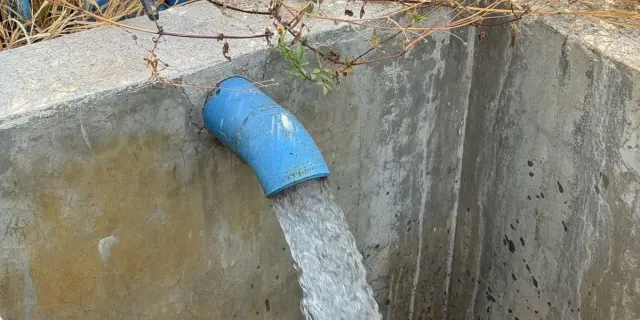 Comienza a llegar agua de "El Realito" tras décima falla del año