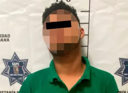 Empleado es arrestado por dañar un auto