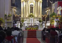Arzobispo encabeza misa por el Papa Francisco