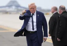 Opiniones divididas sobre Trump en encuesta reciente