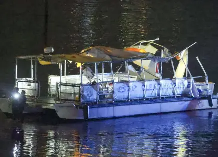 Trágico Choque entre Bote y Ferry en Florida