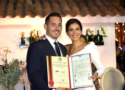 VALERIA & RICARDO ¡ENAMORADOS!