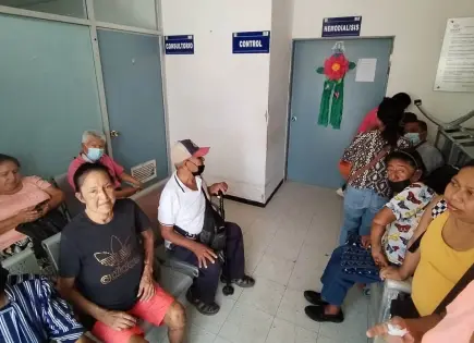 Retrasan hemodiálisis en ISSSTE de Valles por falta de agua 