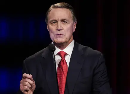 Exsenador republicano confirmado como embajador de EEUU en China