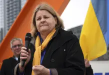 Jueza acusada de ayudar a evadir inmigración Jueza acusada de ayudar a evadir inmigración