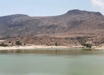 Presentan plan de incluir zona de recarga hídrica en área protegida