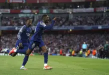 El PSG toma ventaja al Arsenal en semifinales