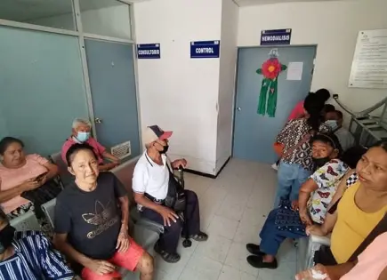 Suspende ISSSTE hemodiálisis por falta de agua