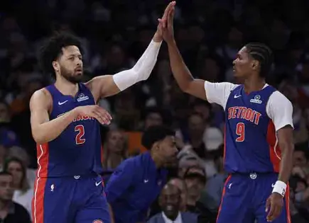 Pistons ganan y siguen con vida en playoffs