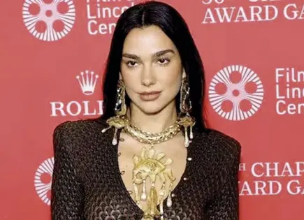Revelan el costo del anillo de compromiso de Dua Lipa
