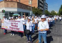 Incumplimientos de gobierno unen a secciones del SNTE en marcha (video)