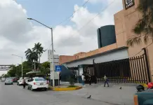 Muere joven de 17 años tras recibir disparos en festejo de bodas comunitarias Muere joven de 17 años tras recibir disparos en festejo de bodas comunitarias