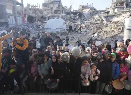 Atacan barco; llevaba ayuda a Franja de Gaza