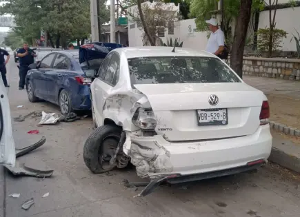 Conductora provoca carambola en Ciudad Valles