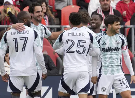 Revolution de Nueva Inglaterra se impone a Toronto en la MLS