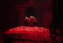 Lady Gaga brilla en concierto masivo en Copacabana