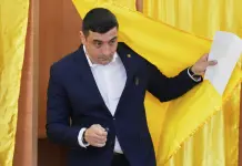 Candidato de extrema derecha lidera elecciones en Rumania