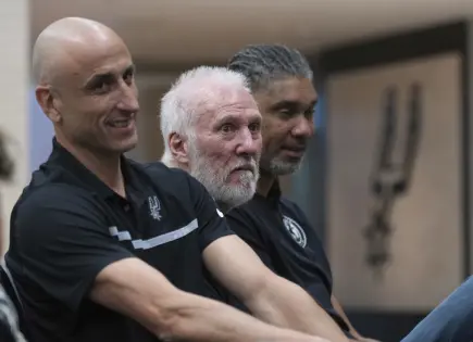 Gregg Popovich y Mitch Johnson: El cambio de entrenador en los Spurs