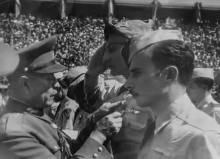 Fallece a los 100 años el último héroe del Escuadrón 201, César Maximiliano Gutiérrez Marín
