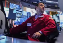 Impacto de los aranceles en las empresas y la economía de Wall Street