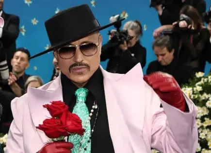 Willy Chavarría reinterpreta el estilo pachuco en la Met Gala 2025
